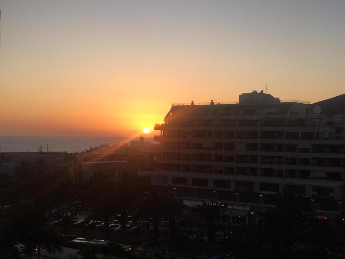 Great 'San Marino' Terrace And Pool Διαμέρισμα Los Cristianos  Εξωτερικό φωτογραφία